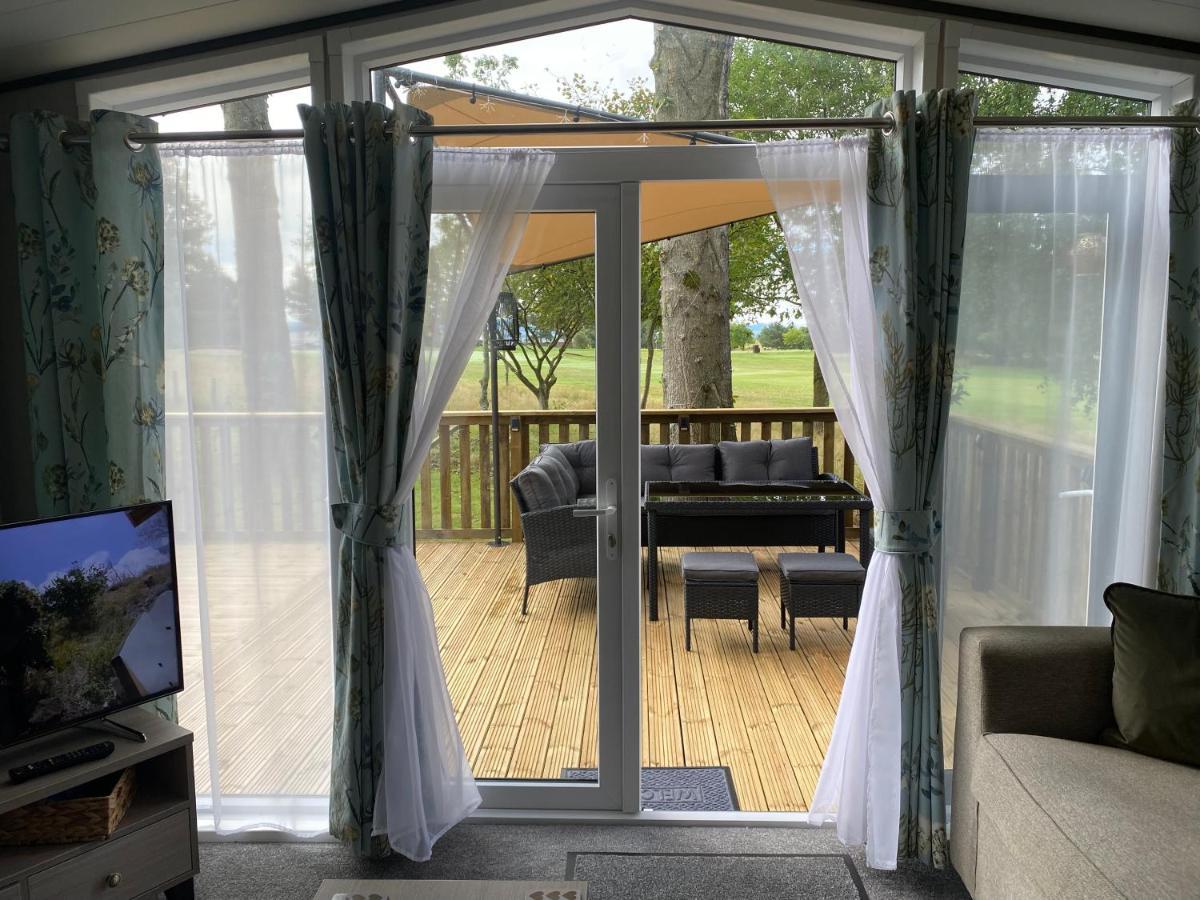 Teviotdale Lodge At Lilliardsedge Holiday Park Jedburgh Bagian luar foto
